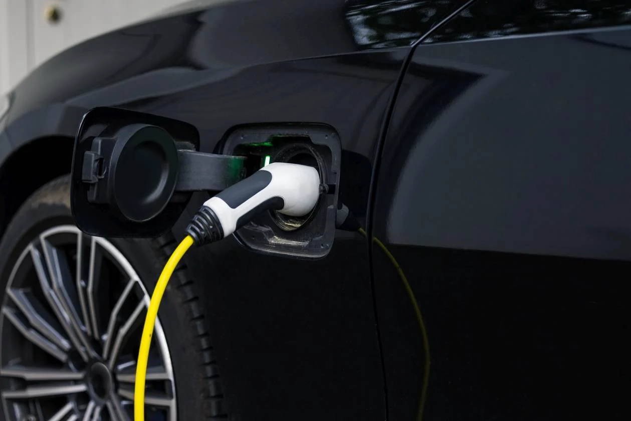 La plupart des hybrides rechargeables ne sont pas rechargés régulièrement et roulent souvent avec une batterie vide.