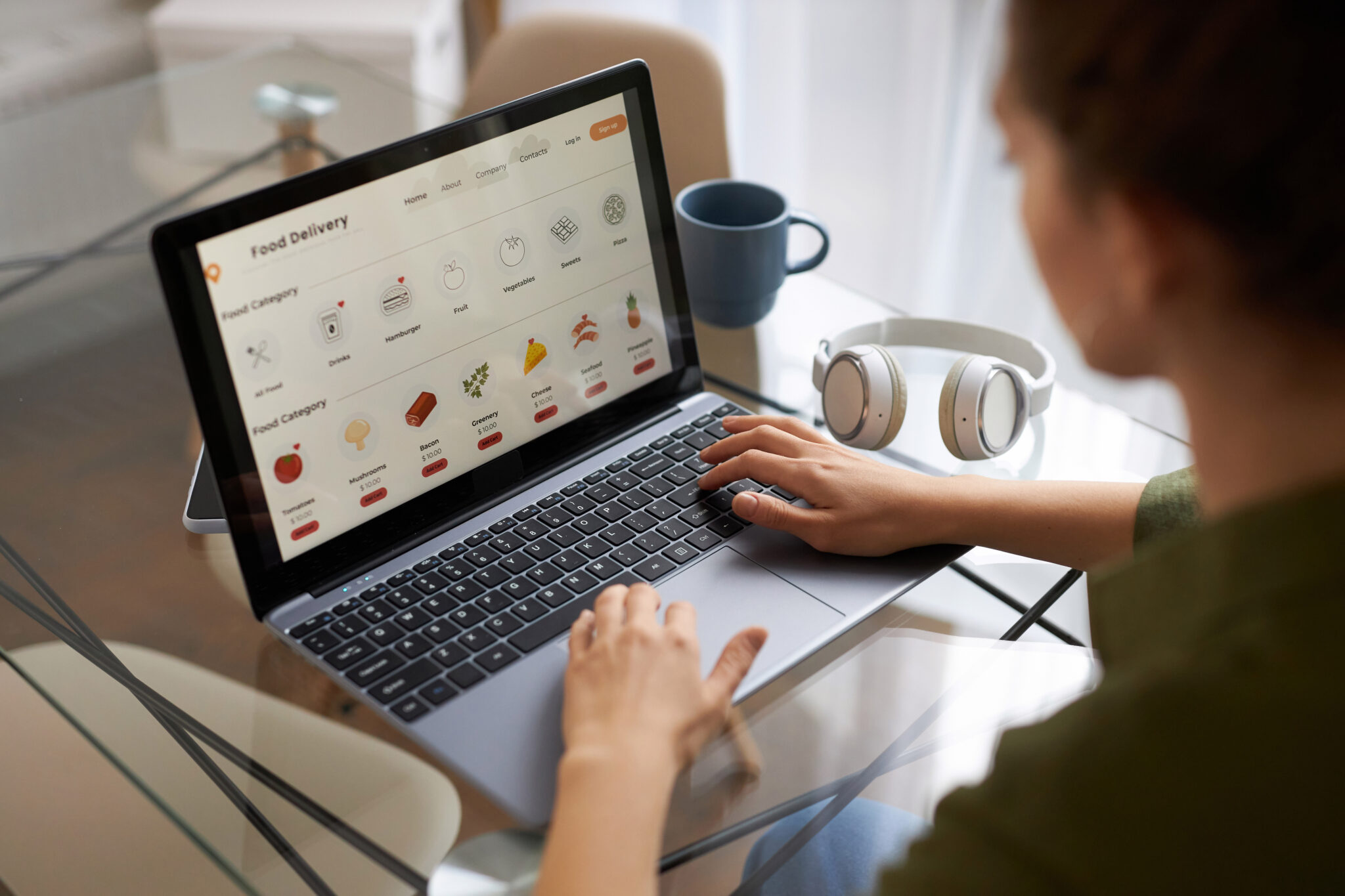 Étude révèle : Le digital “nudging” booste l’achat de produits végétaux en ligne