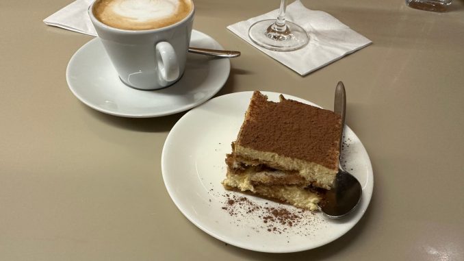 Senator Café