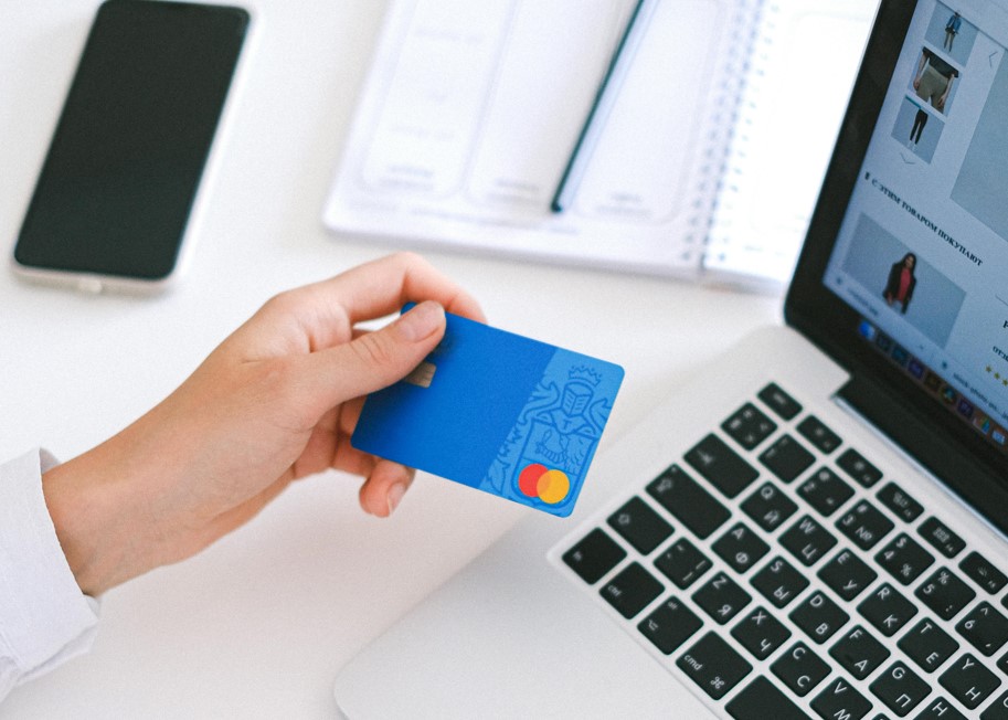 Les tendances e-commerce qui façonneront 2025