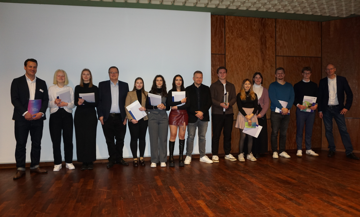 146 diplômés quittent le monde du Berufskolleg !