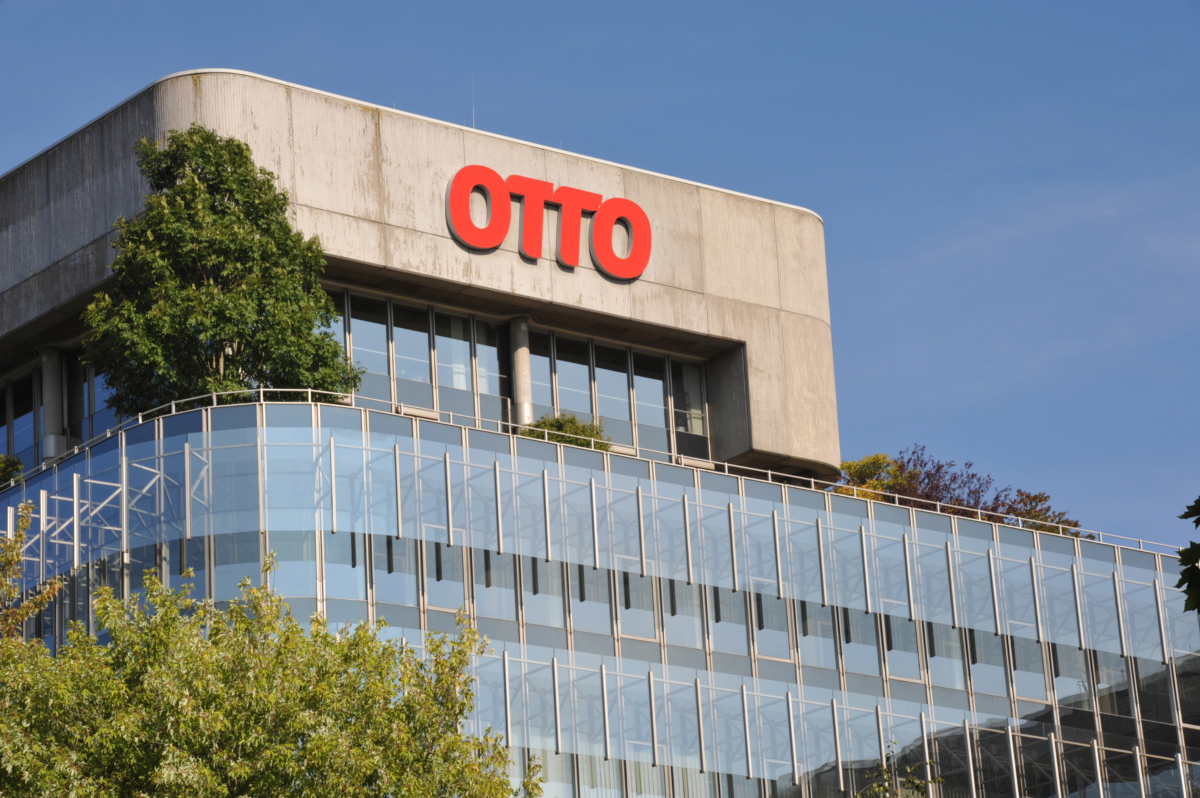 Des pulls créés par IA et des conseillers d’achat virtuels : l’Otto Group mise sur l’intelligence artificielle !